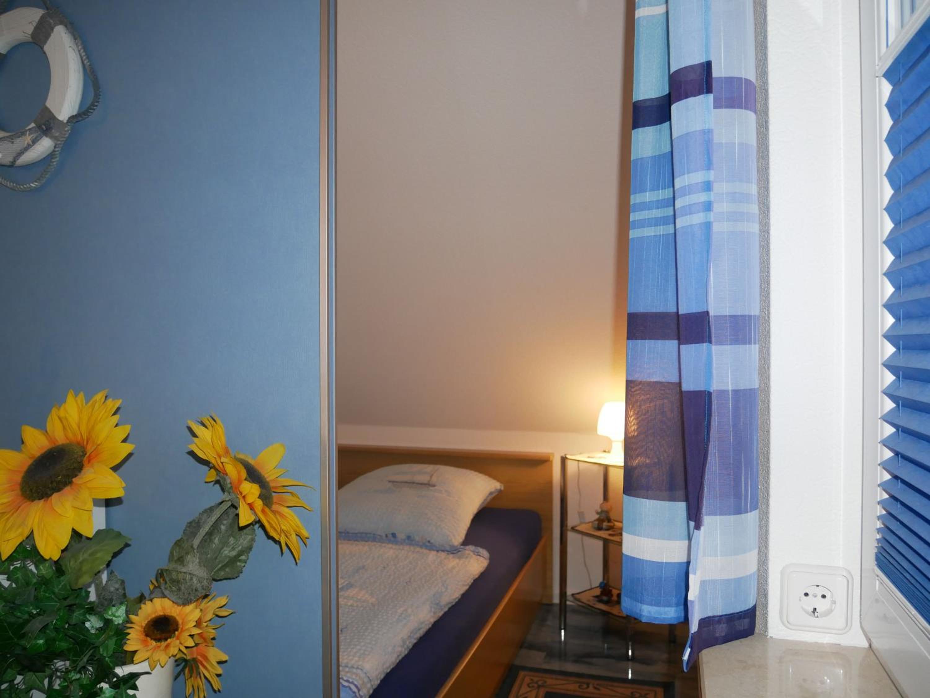 Ferienwohnungen in Trassenheide, WLAN, Sitzecke mit Grill