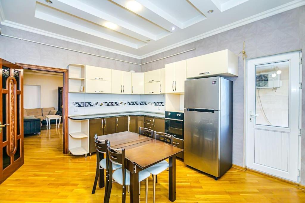 Cozy Luxury apartment 38