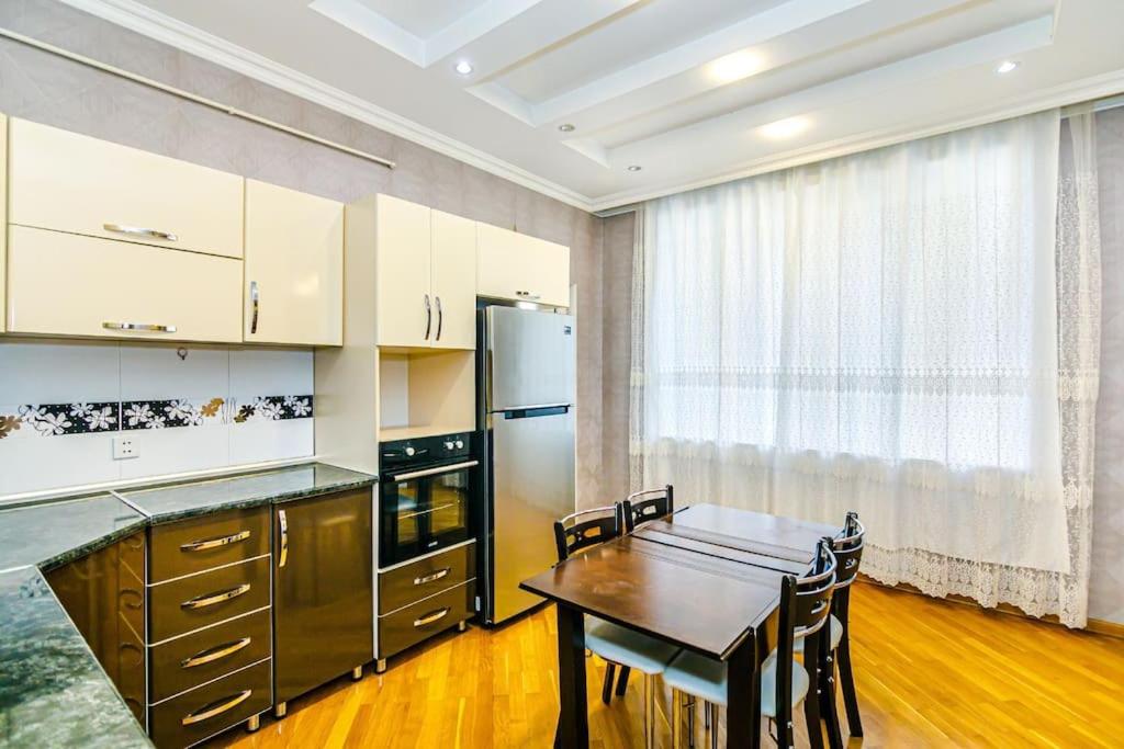 Cozy Luxury apartment 38