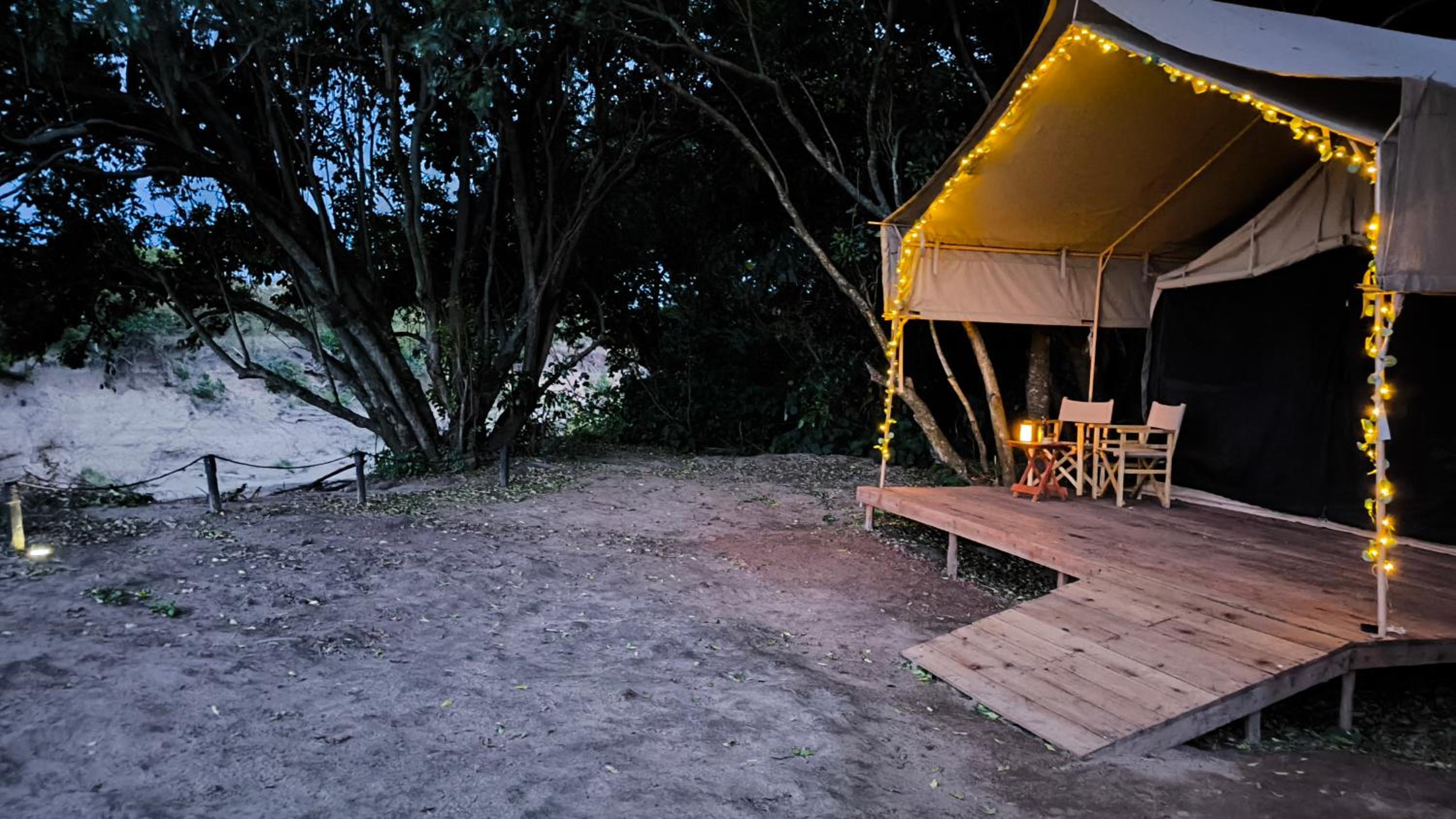 Julia's River Camp