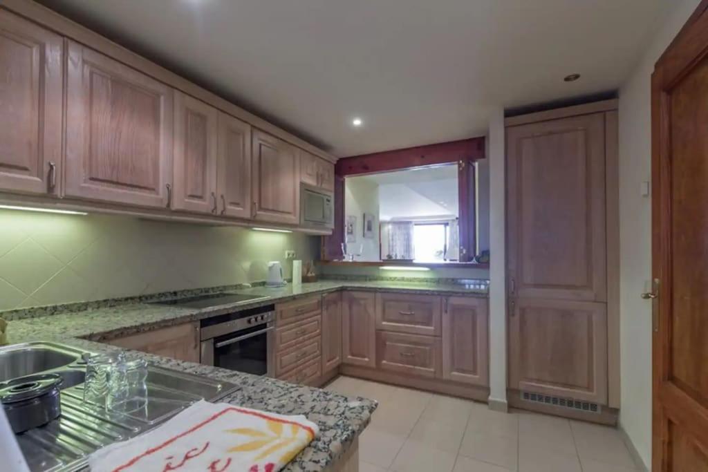 Apartamento bajo en complejo lujoso