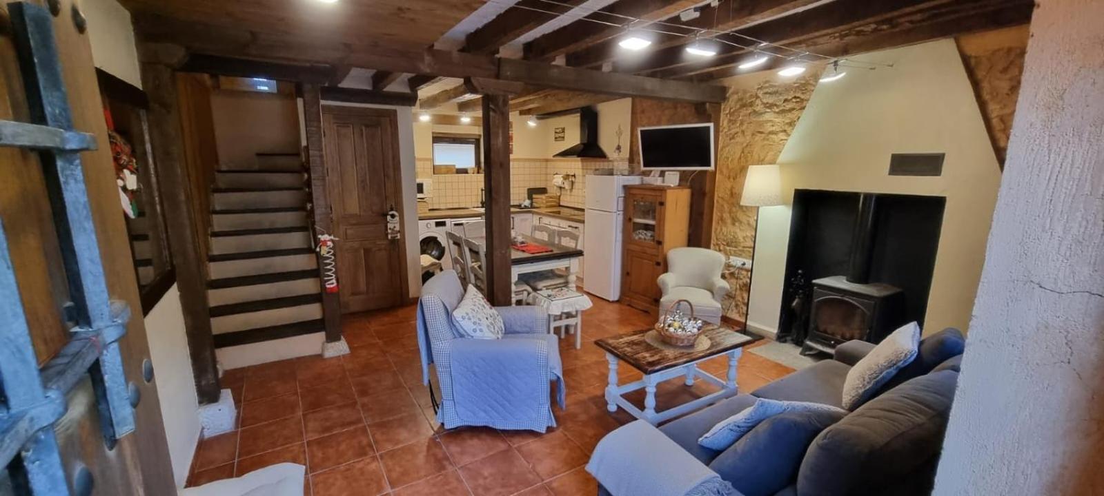 Casa rural La Piedrapipa view 2