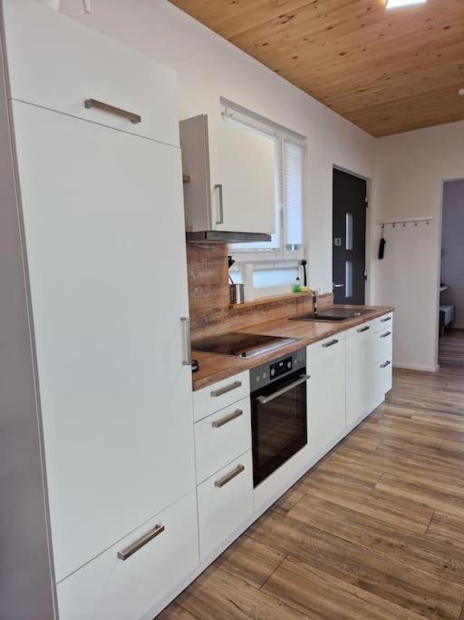 10min zum CenterParcs, Bungalow mit Garten,Carport