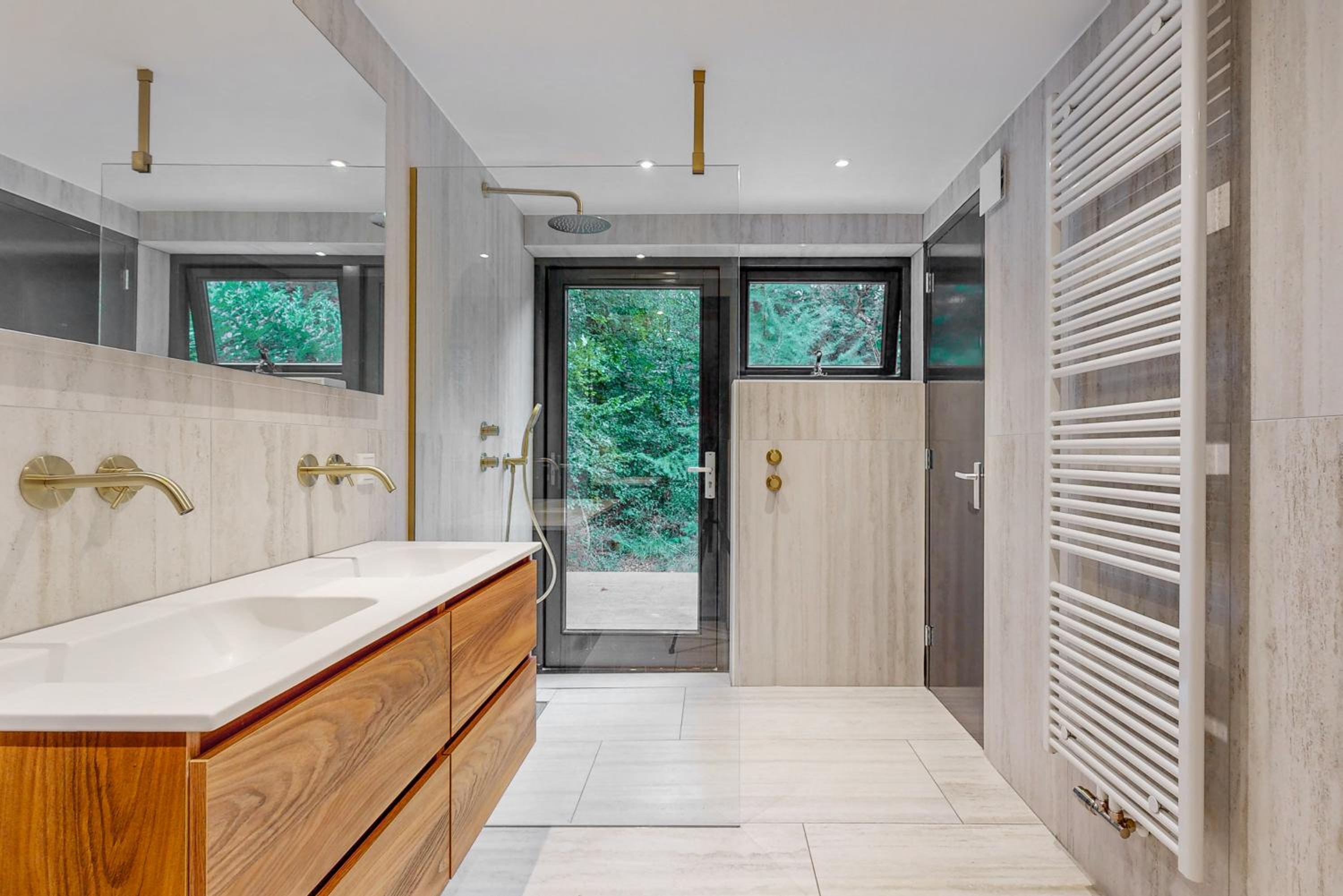 Luxury 3 bed room forest villa view 3