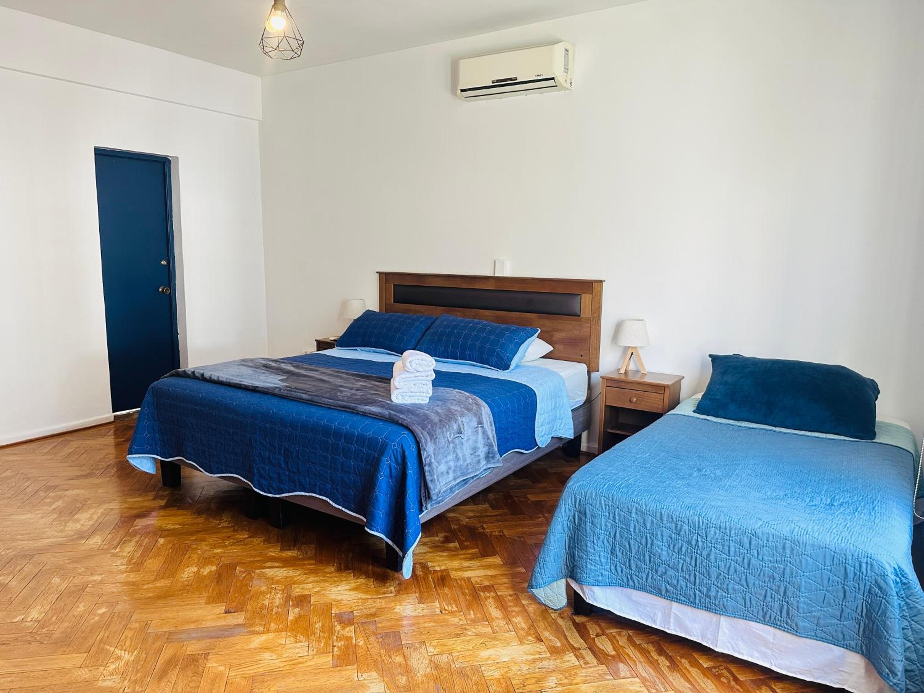 MAKTVB Europa - Hostal Boutique