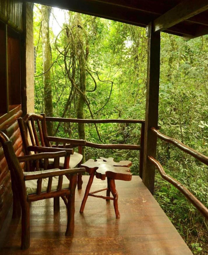 La Aldea De La Selva Lodge