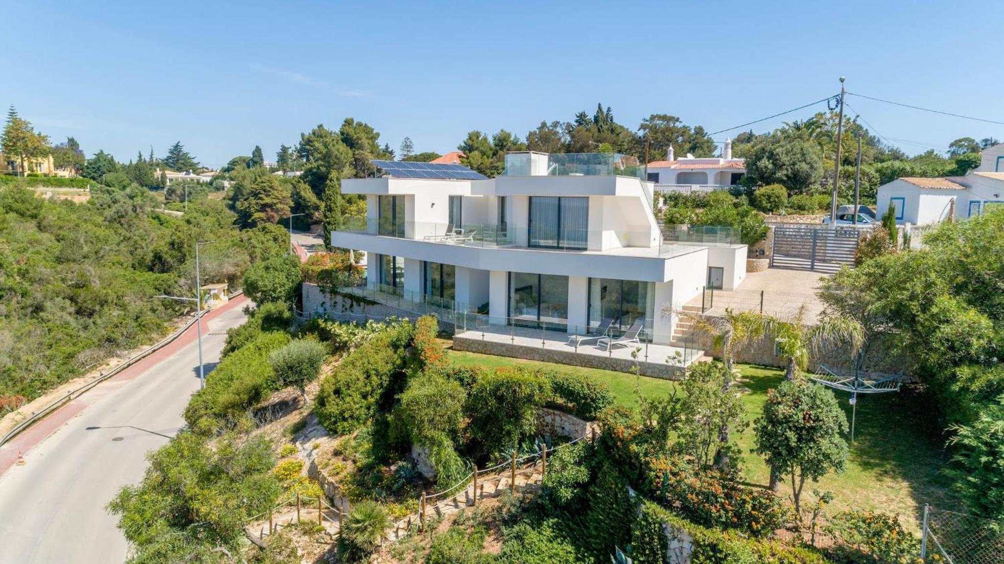 Villa Centeanes - Luxury villa view 3