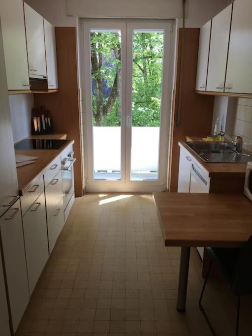 Sunny and quiet 1BR flat city center - Parkview 5