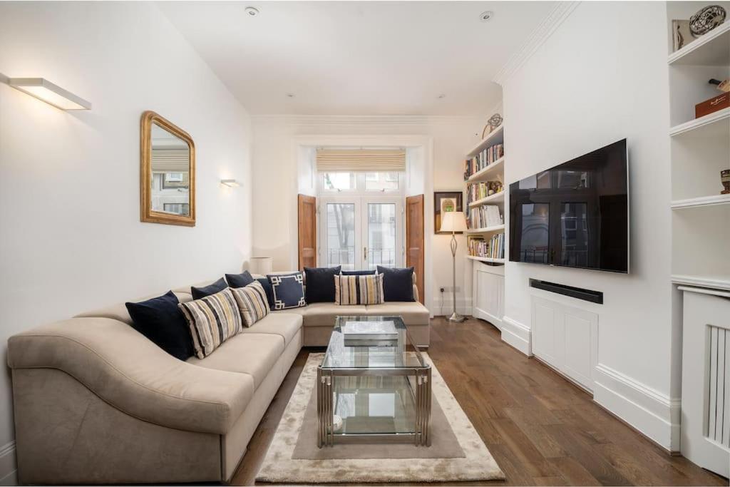 CAPITAL Modern Two Bedroom Apartment in Chelsea GGR photo 5