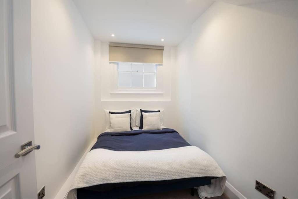 CAPITAL Modern Two Bedroom Apartment in Chelsea GGR photo 3