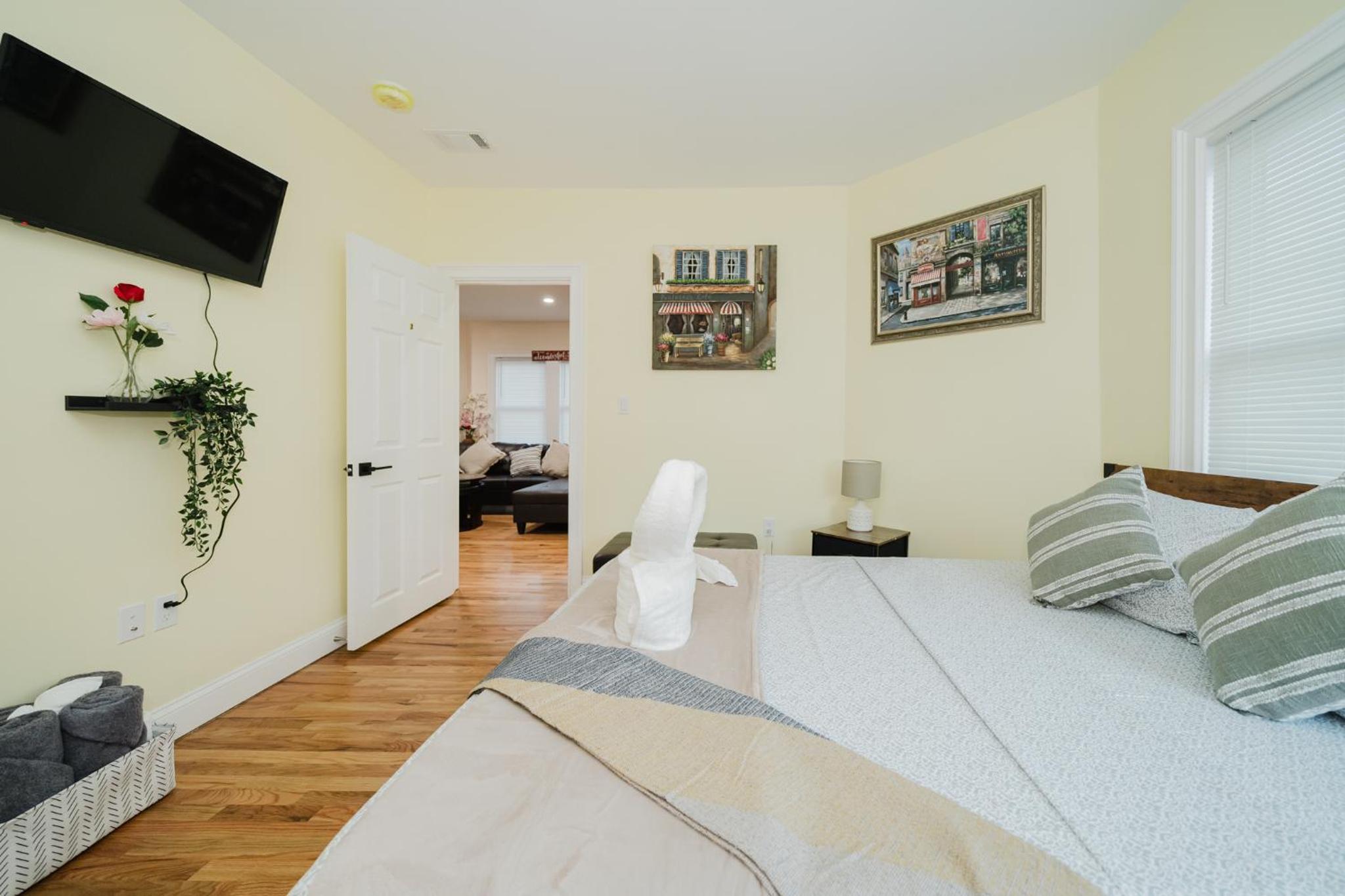14-2-5BR Milton - Near Blue Hills