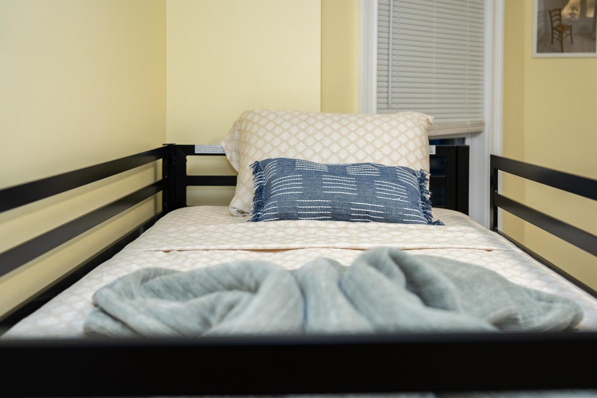 14-2-5BR Milton - Near Blue Hills
