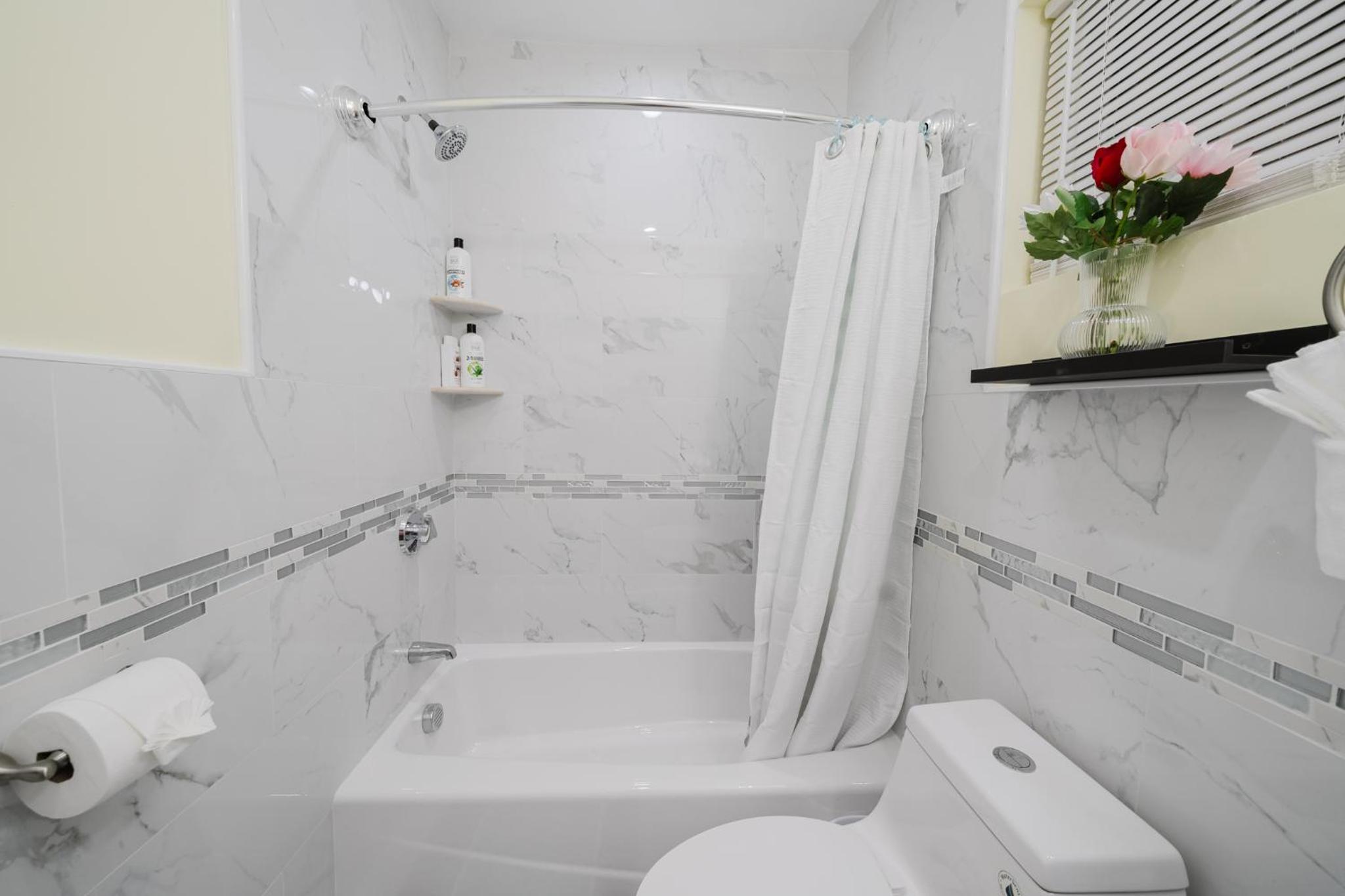14-2-5BR Milton - Near Blue Hills