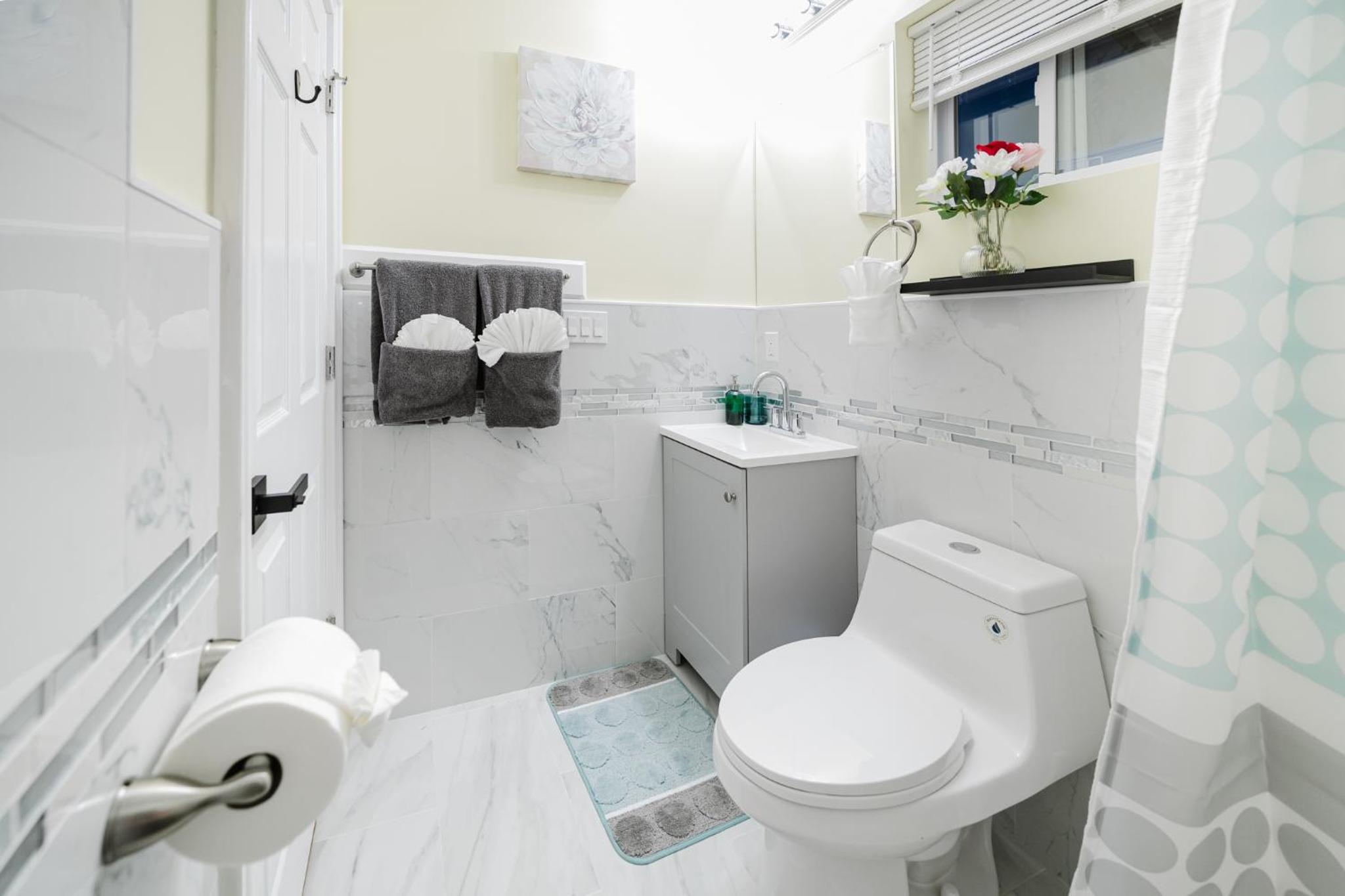 14-2-5BR Milton - Near Blue Hills