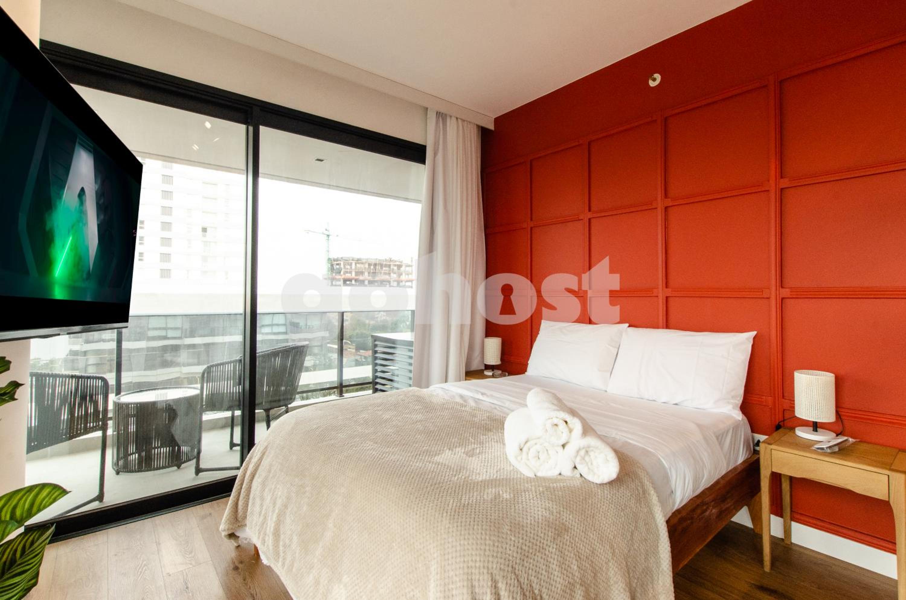 New Loft Apt, 200 mts from Corporate Center view 4