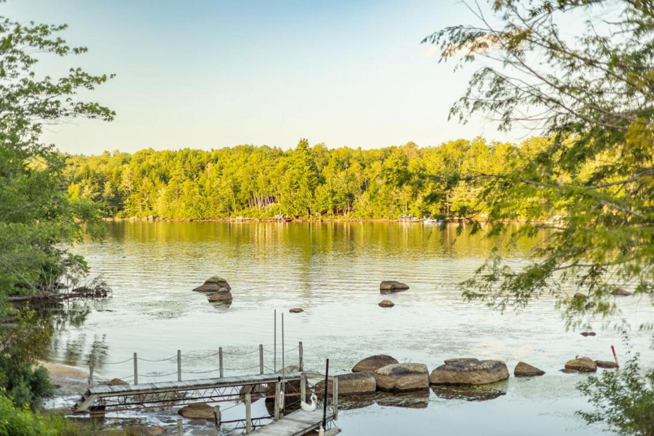 Highland Lake Waterfront Cabin