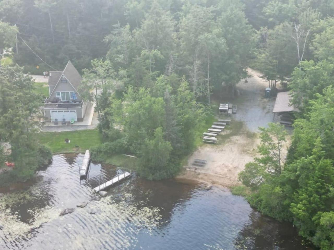 Highland Lake Waterfront Cabin