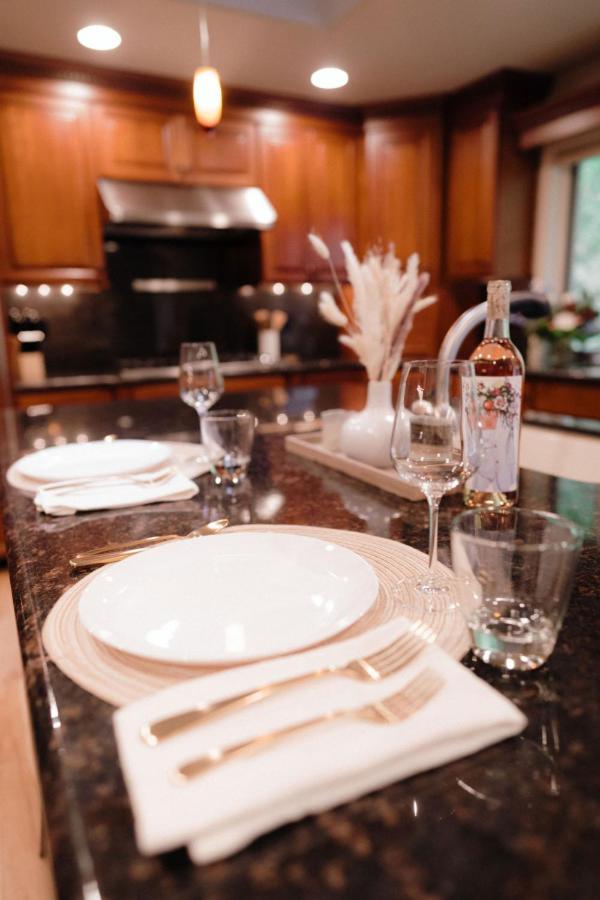 Luxury House, Walk to Downtown or Pioneer Park - Property Image 13