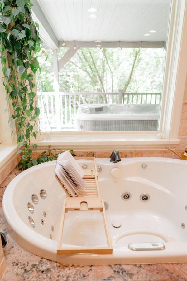 Luxury House, Walk to Downtown or Pioneer Park - Property Image 5