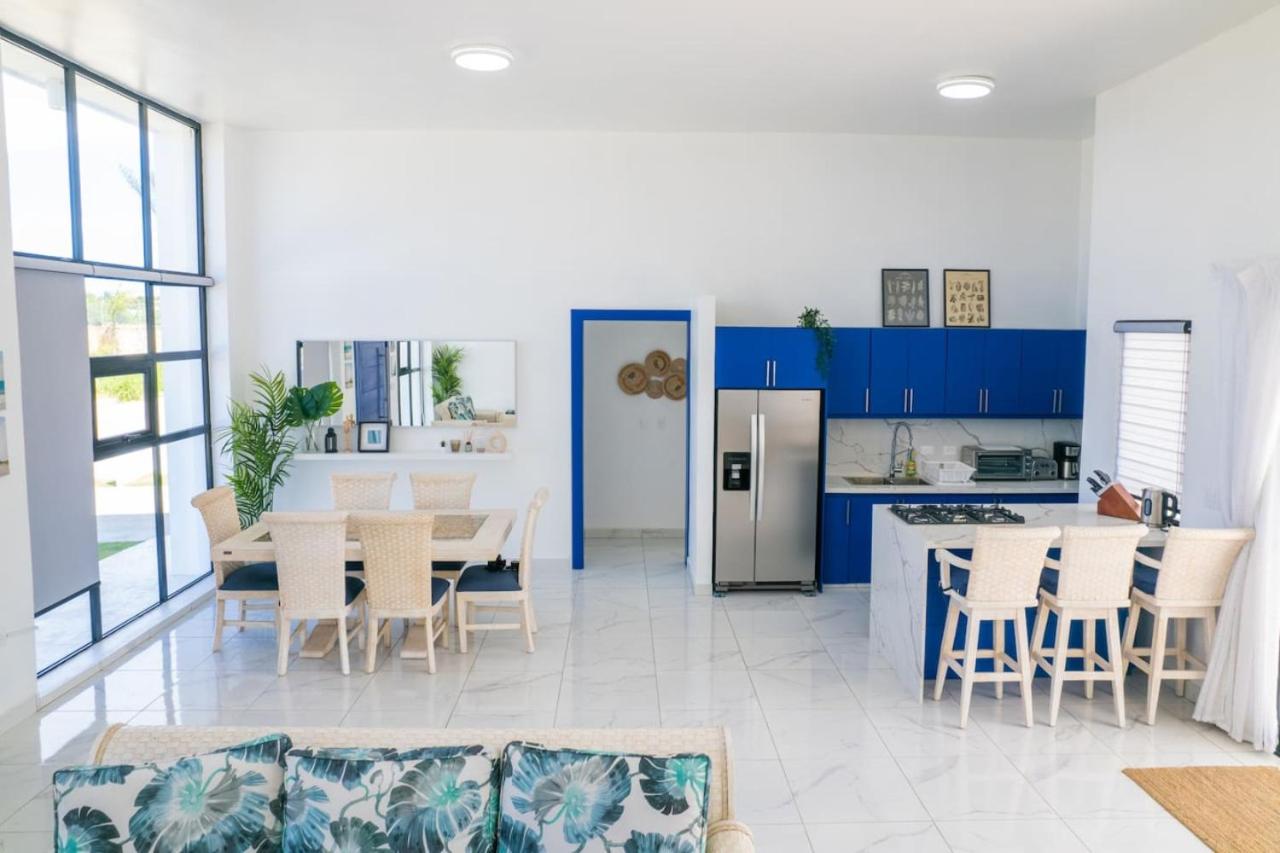 2 Bedroom villa with private pool view 4