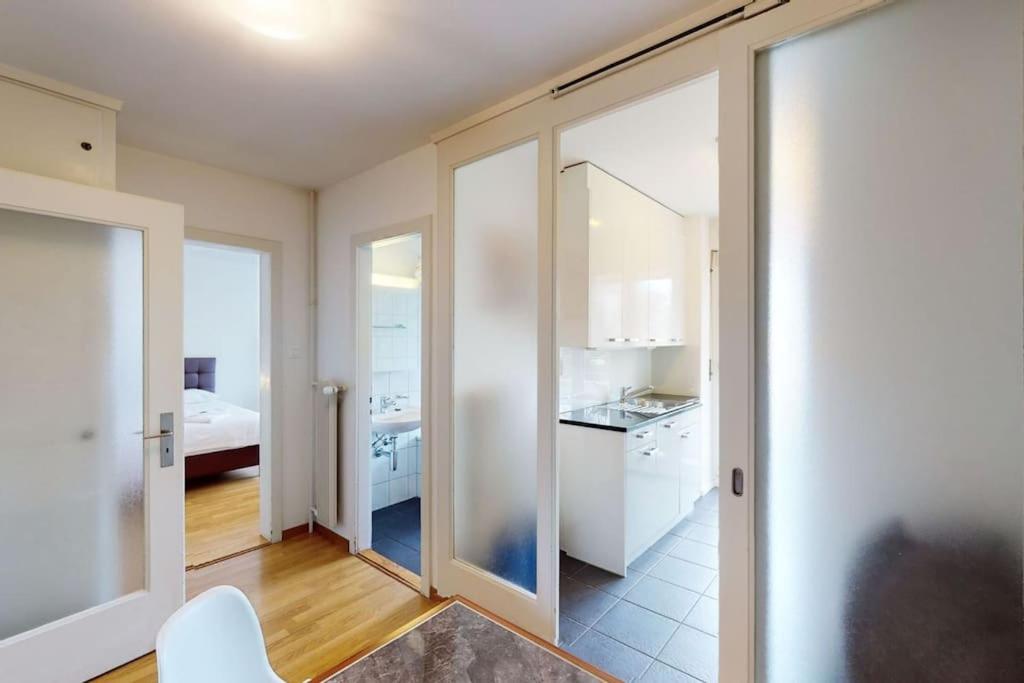 Very spacious studio in city center - Parkview 4