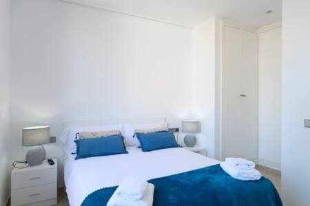 Apartamento tríplex nuevo en la Savina