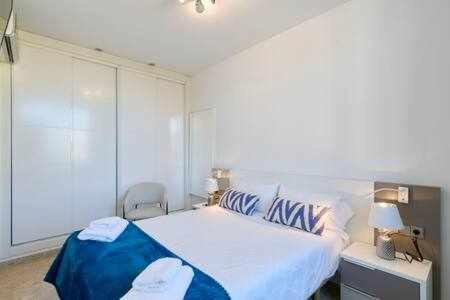 Apartamento tríplex nuevo en la Savina