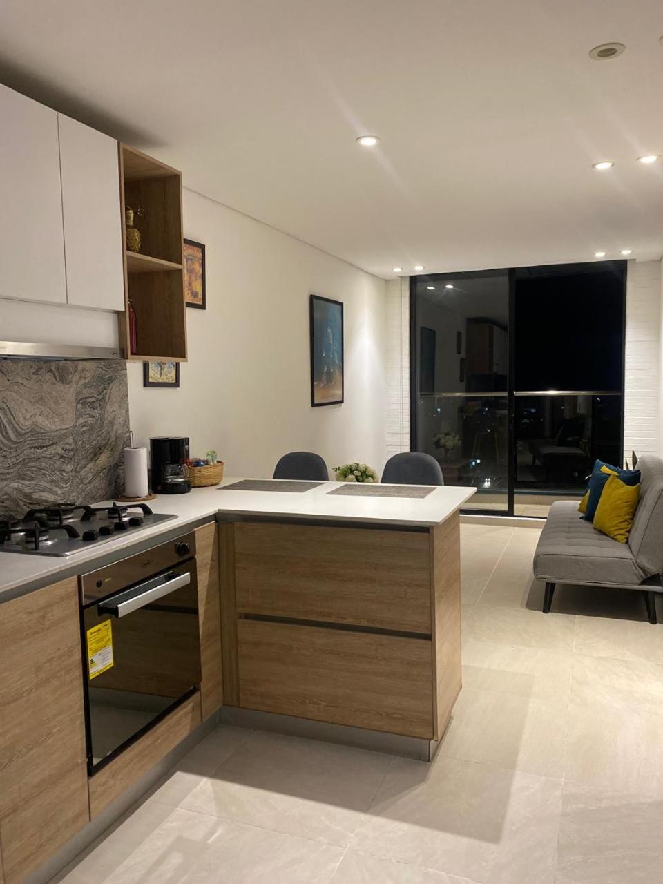 Apartamento moderno en el icónico edificio M30