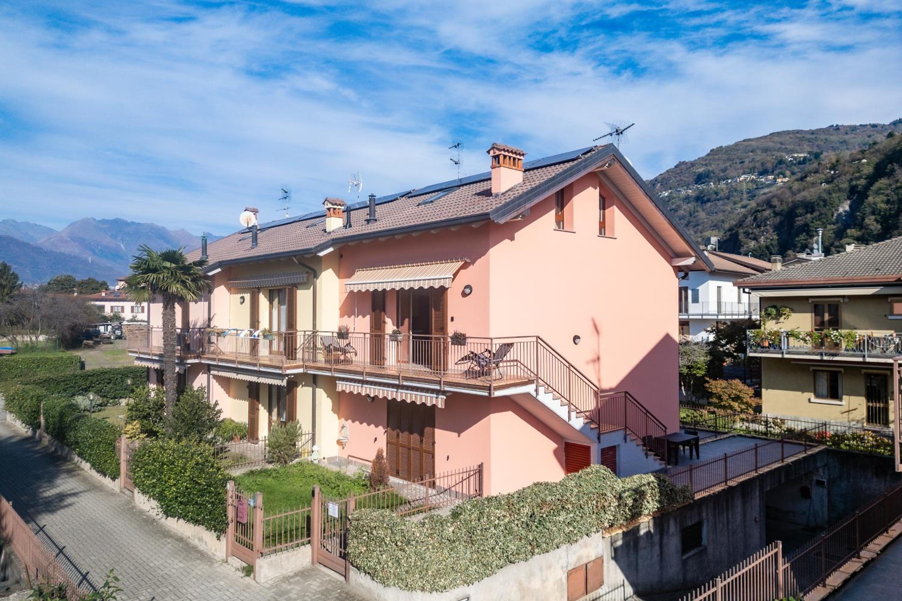 Villa Golden Lake 1 - just few steps from the lake view 2