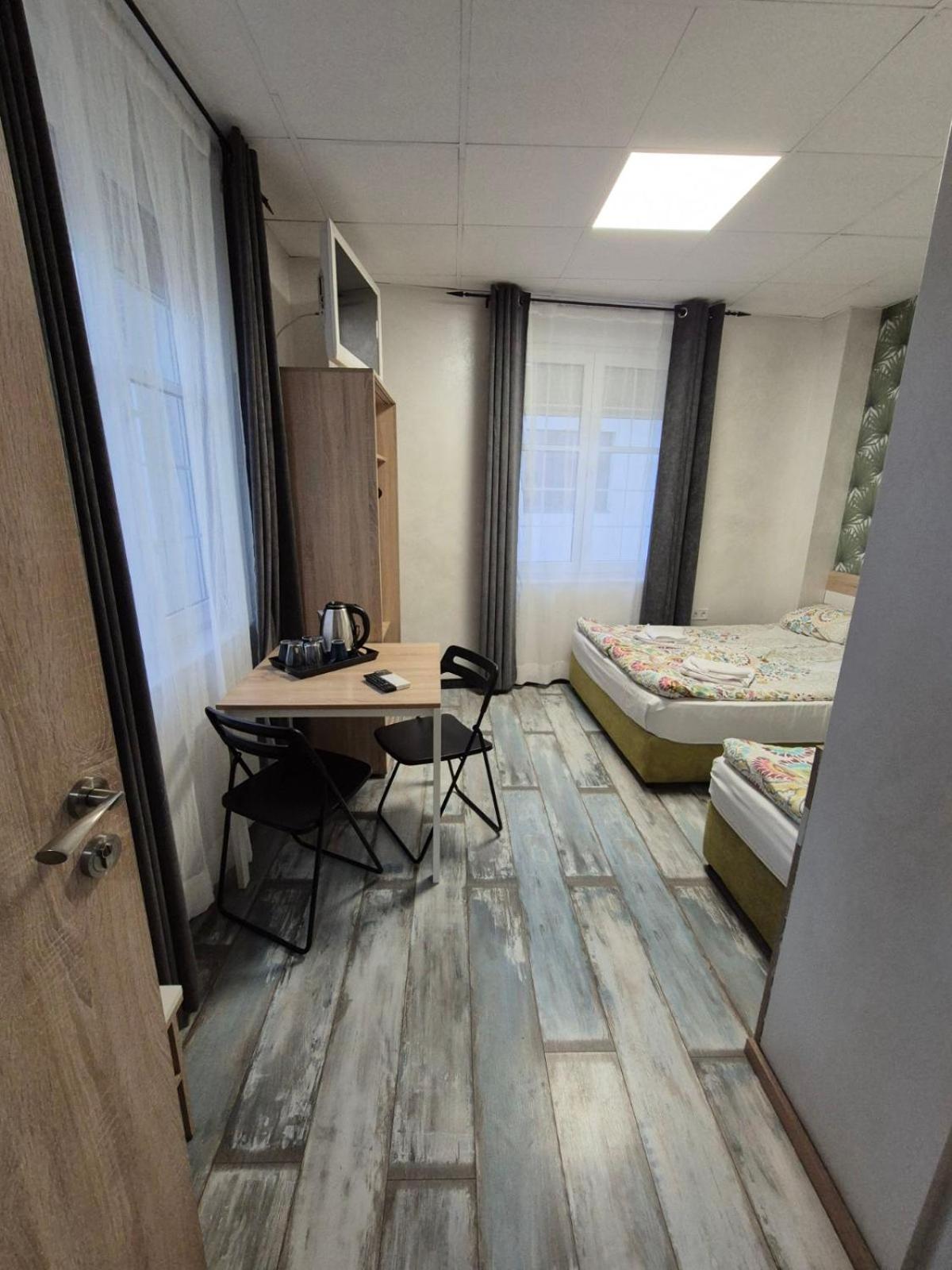 Guest House 