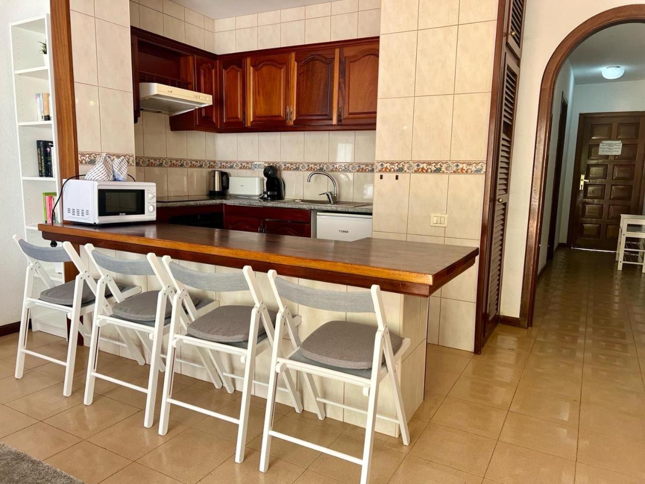 Victoria apartment photo 4