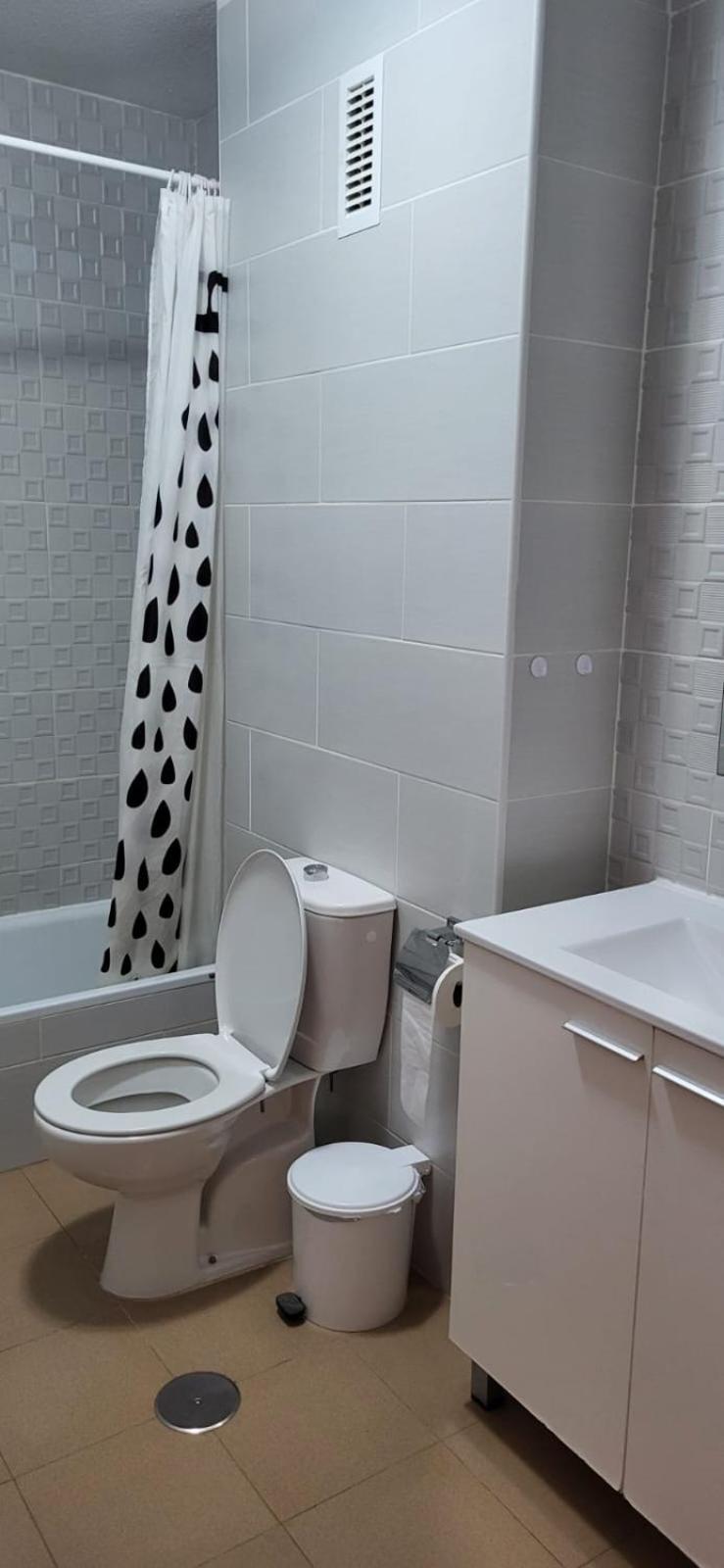 Victoria apartment photo 2