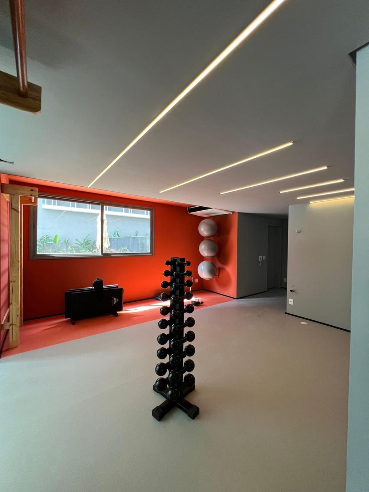 FL1207 · Espetacular na Faria Lima com Piscina e Gym