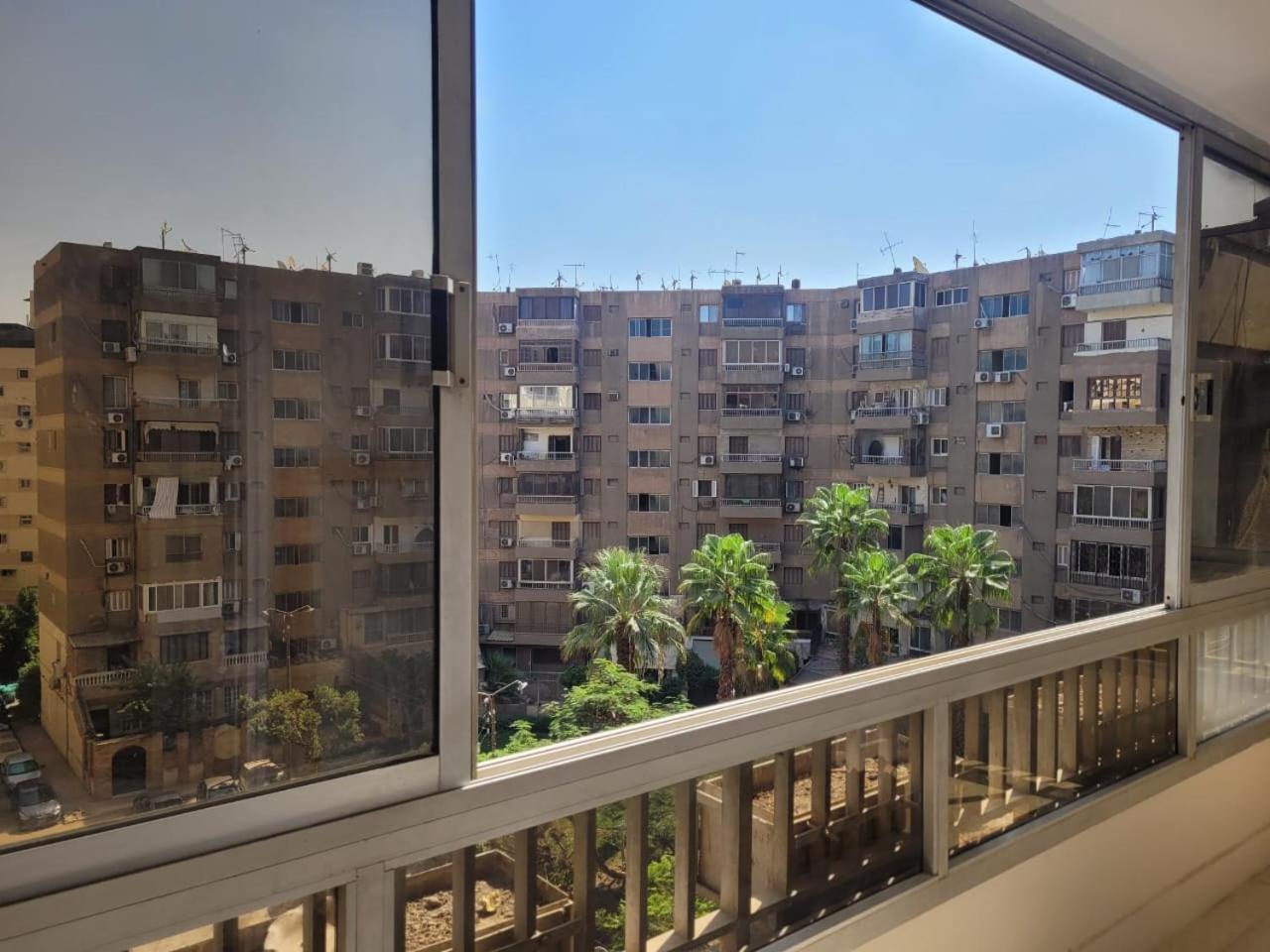 Cairo Airport Sheraton Al-Matar lovely sunlit flat