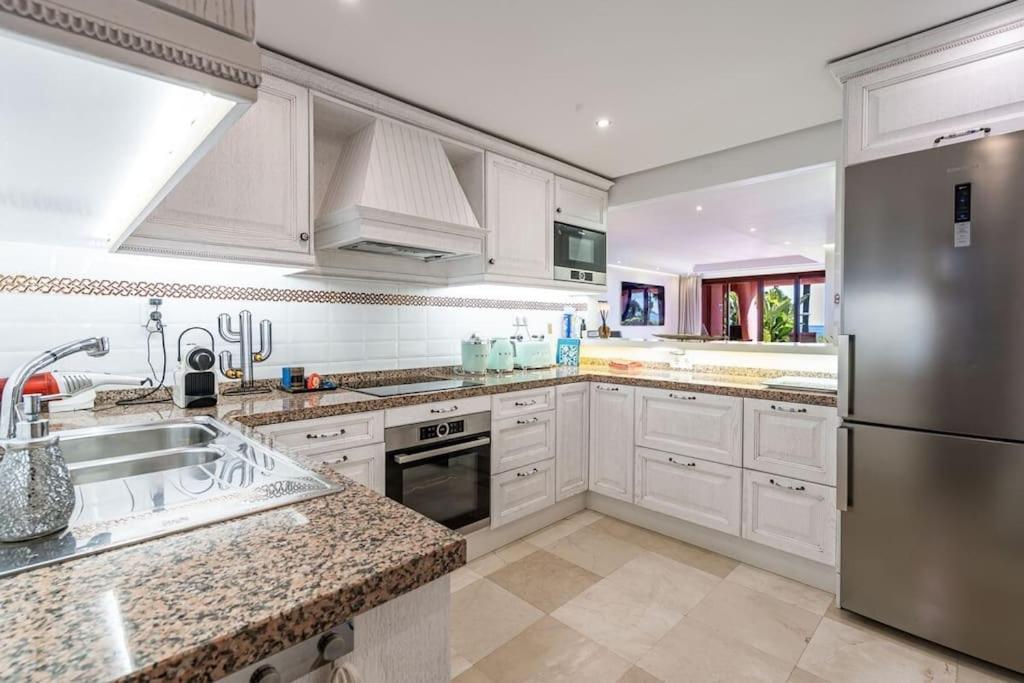 Frontline luxury ground floor apartment