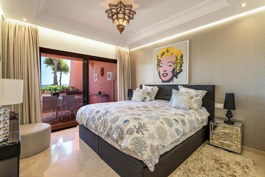 Frontline luxury ground floor apartment