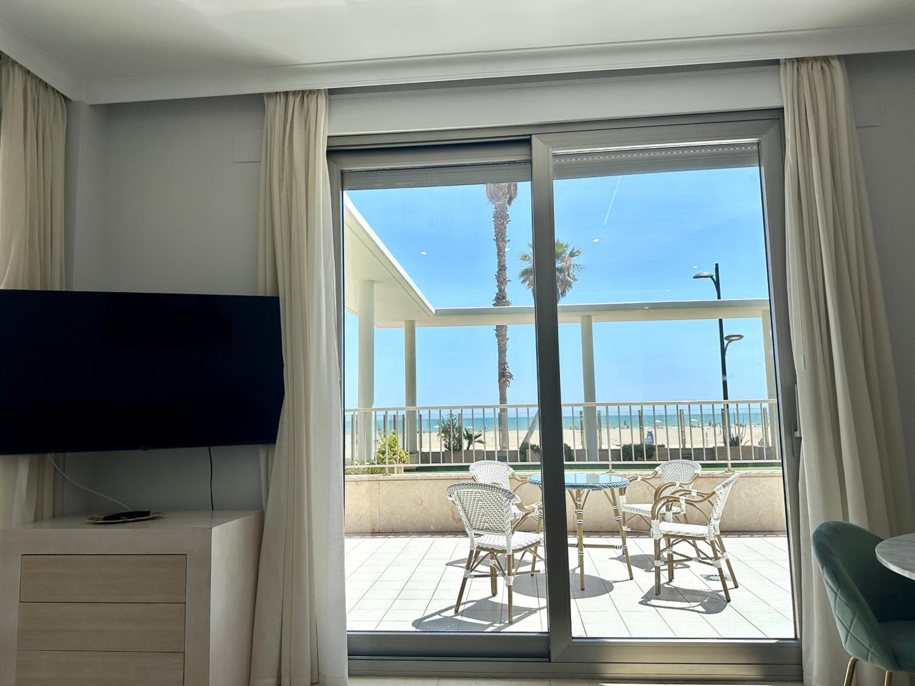 Reinapart Patacona Beachfront Seaview