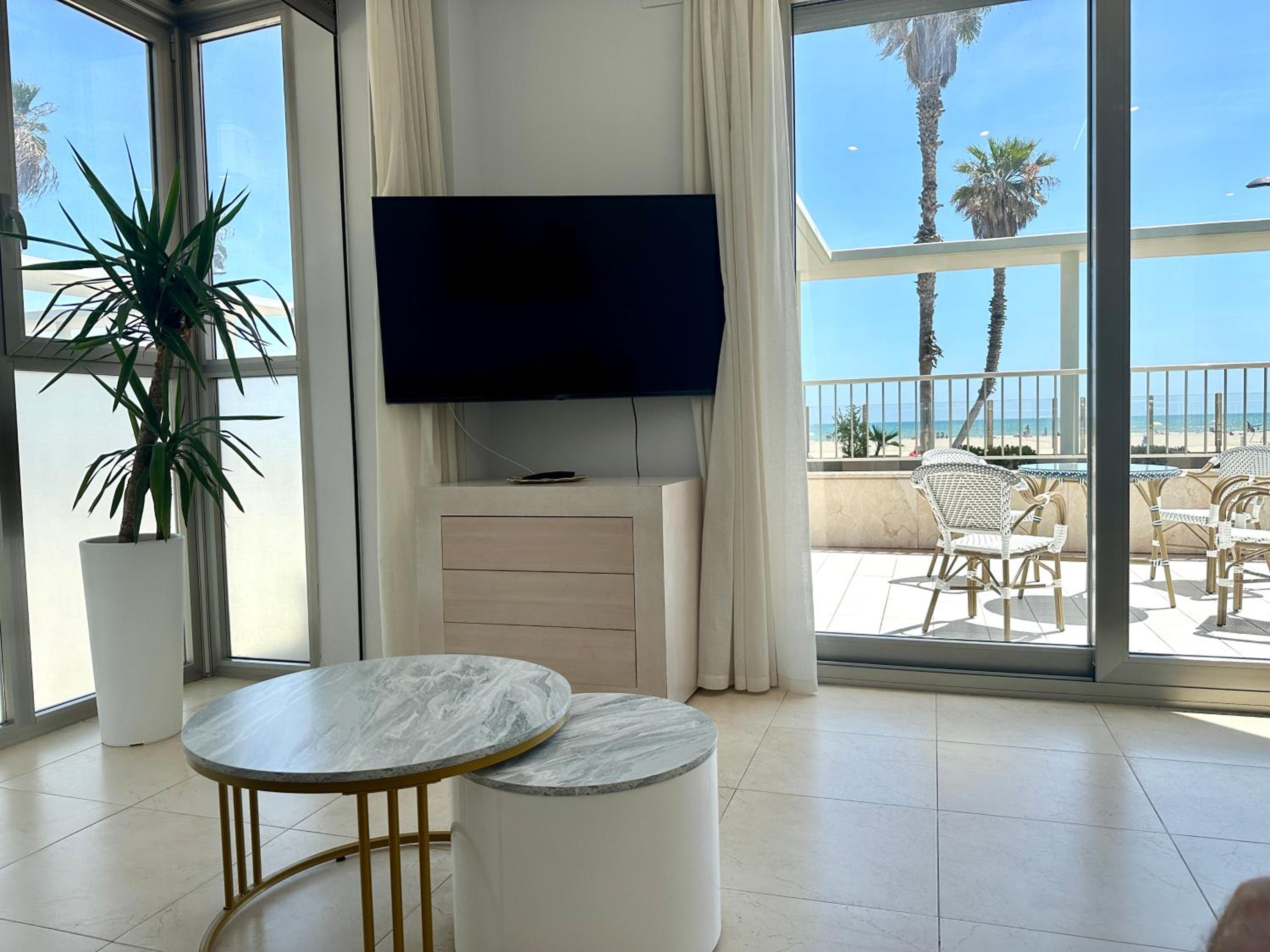Reinapart Patacona Beachfront Seaview