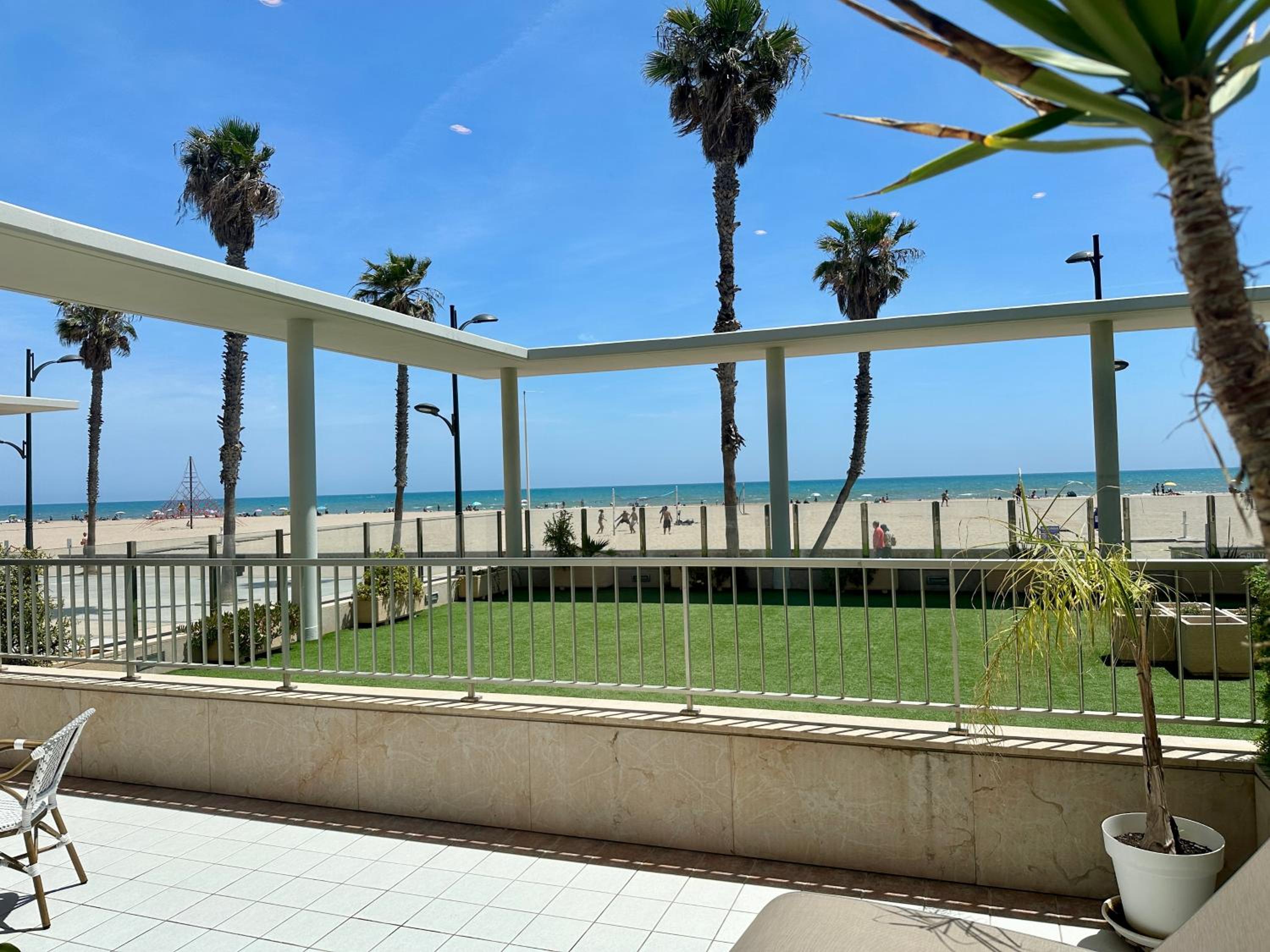 Reinapart Patacona Beachfront Seaview
