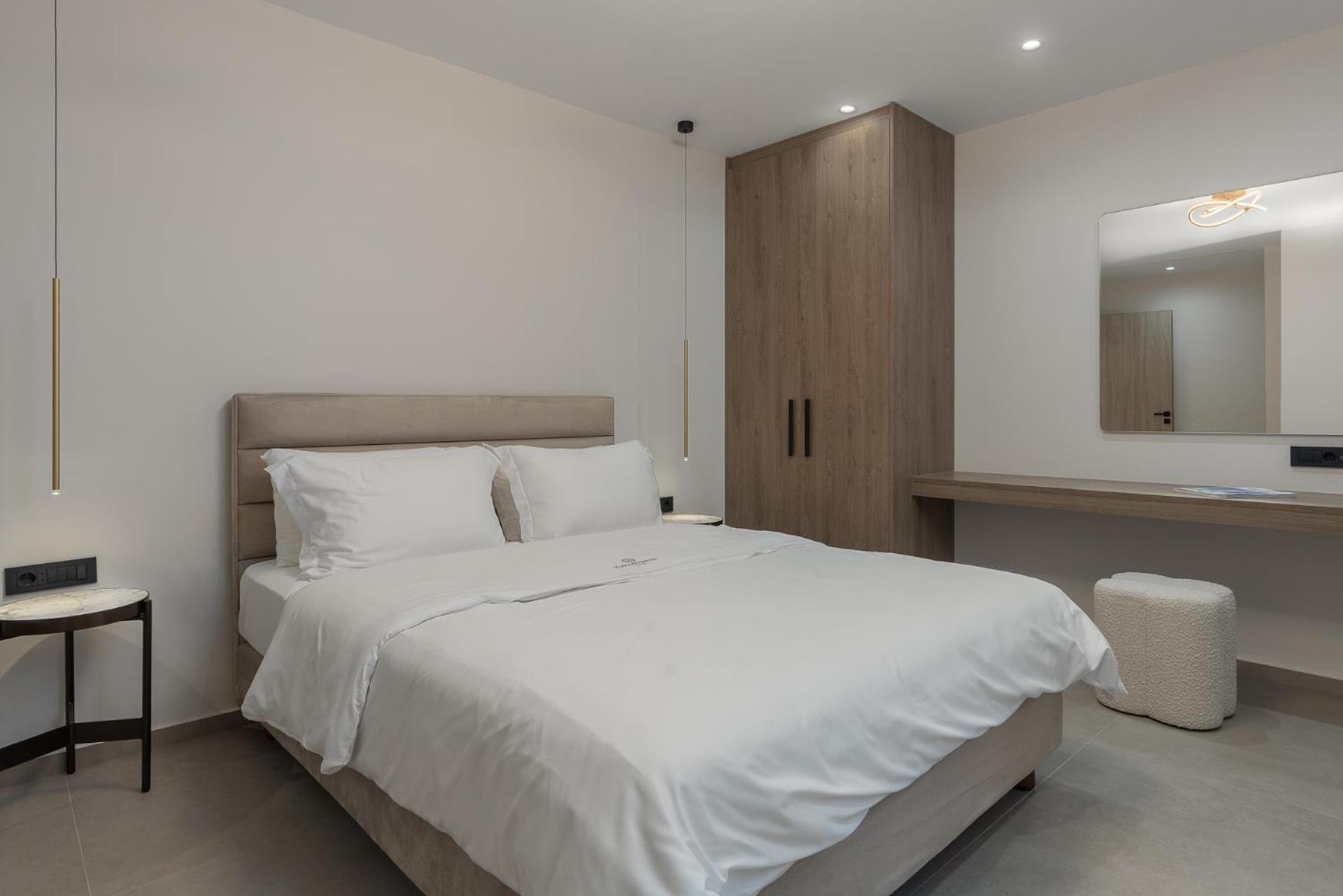 Kymothoe Elite Villas