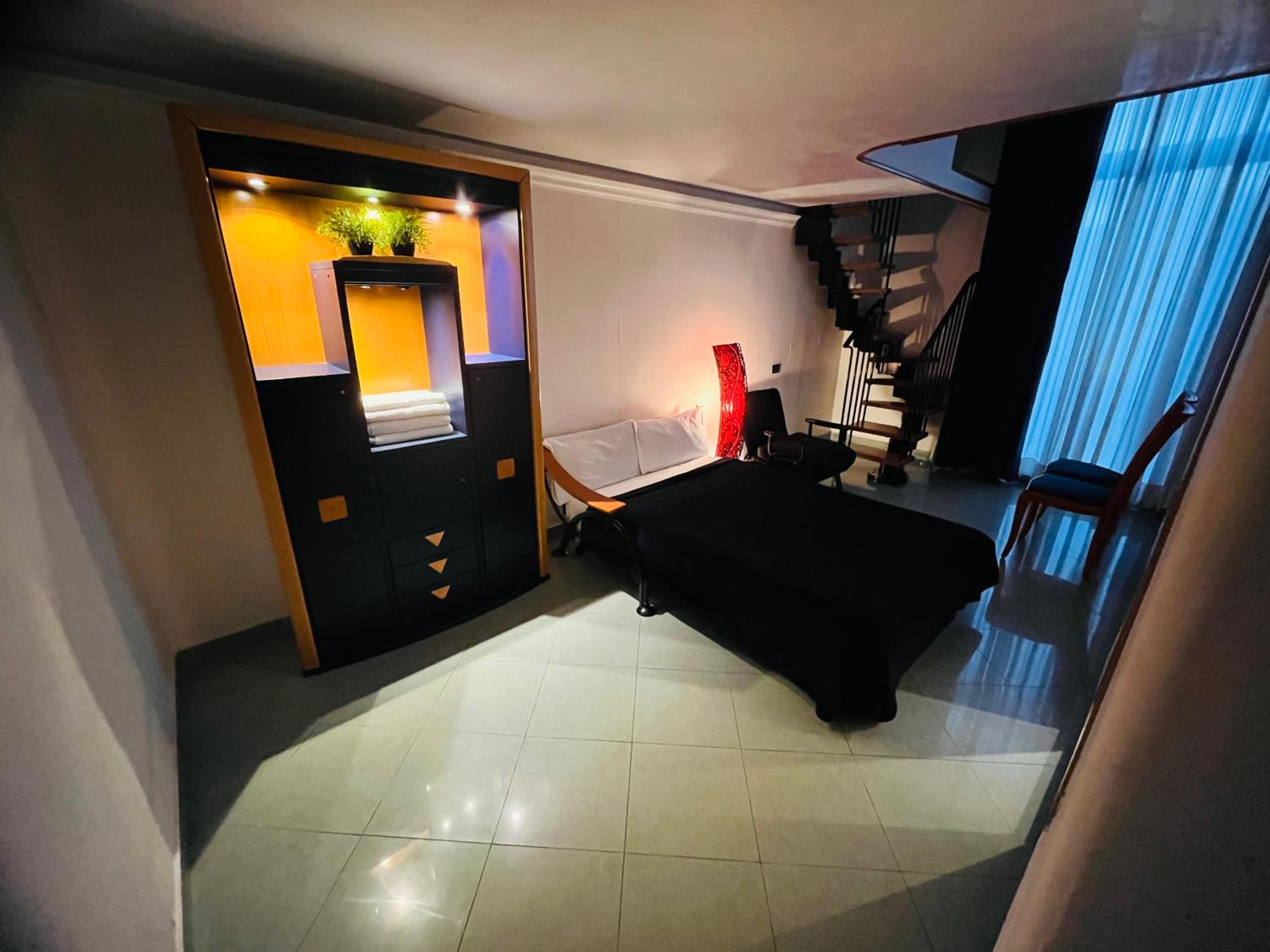 hotel room