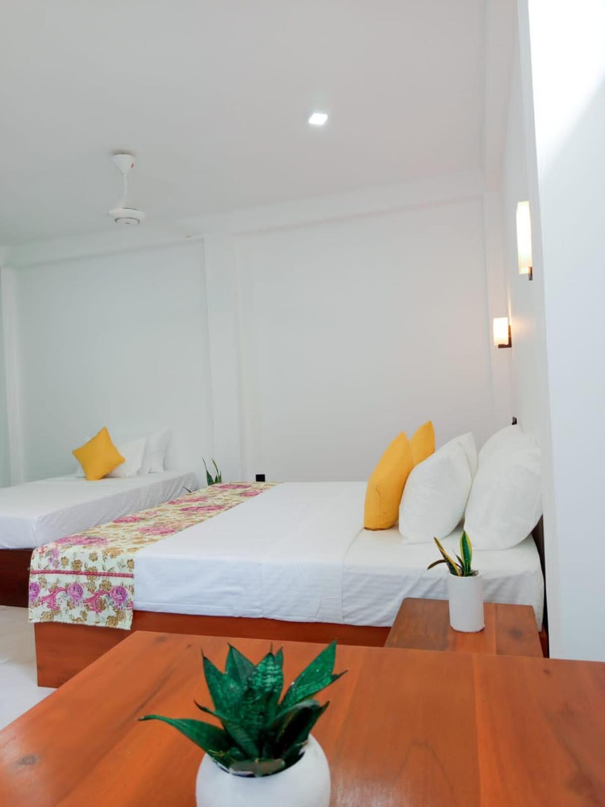 Randon Resort Mirissa