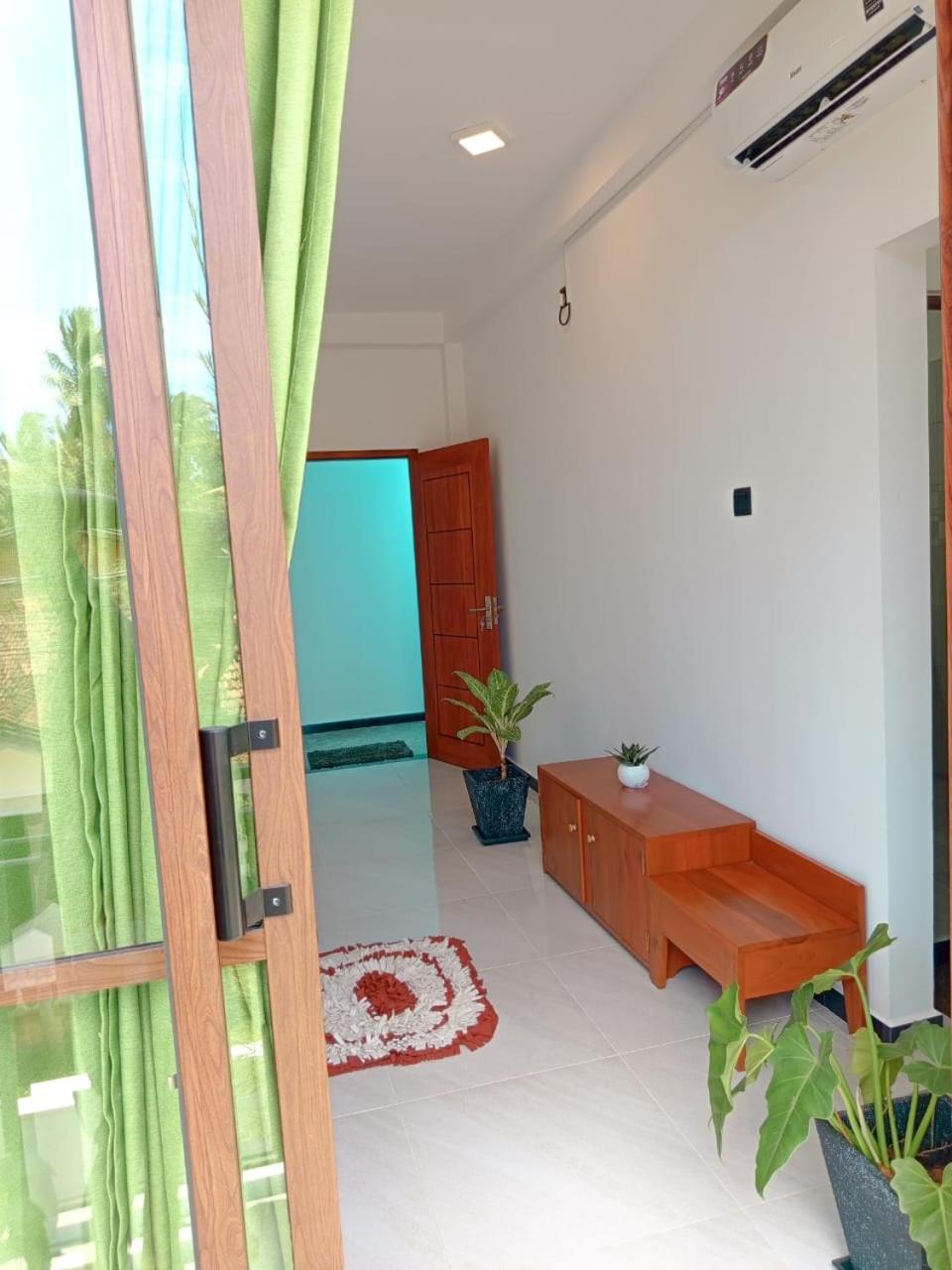 Randon Resort Mirissa