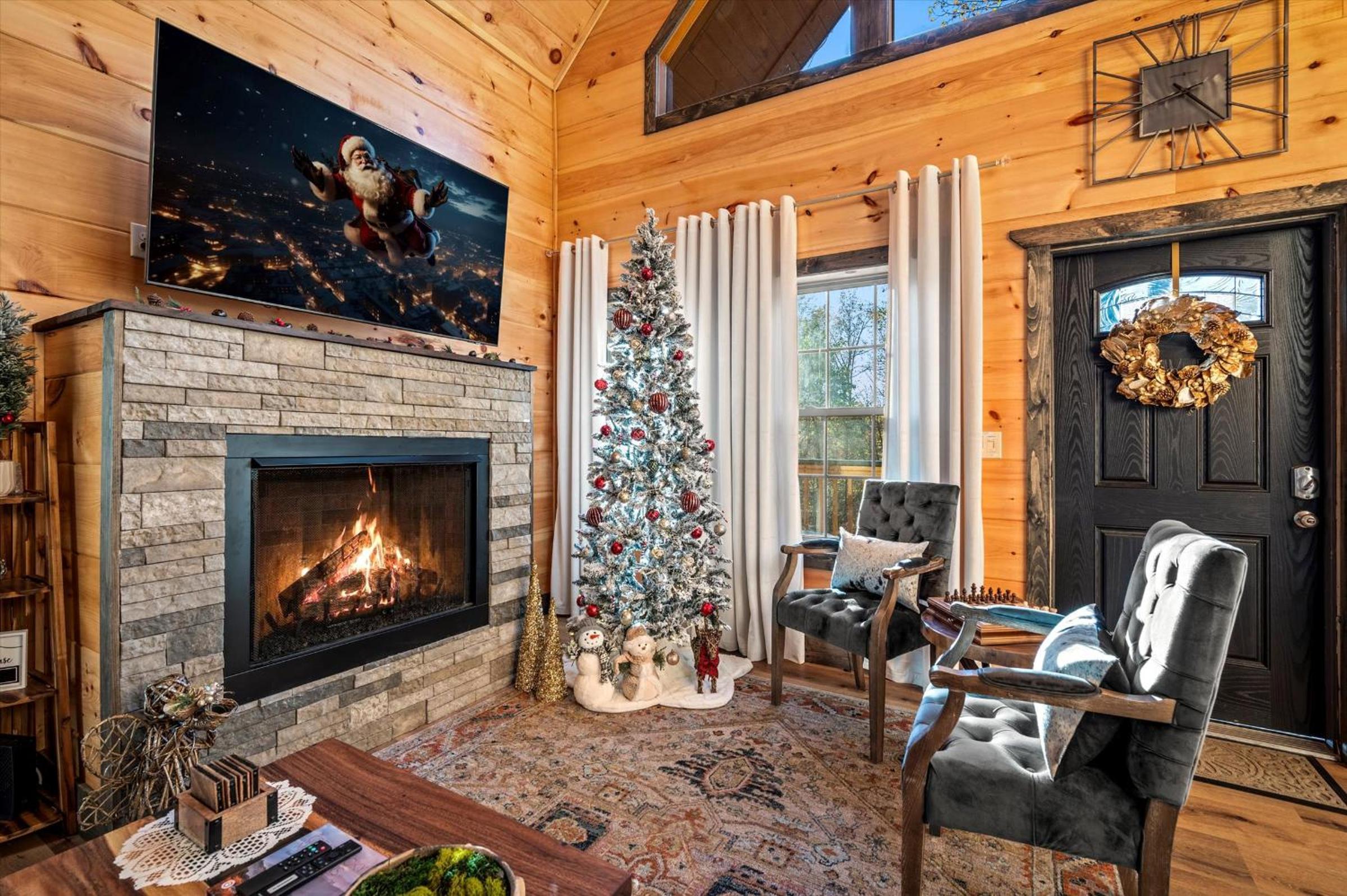 Luxury Couples Retreat- Hot Tub-Fireplace- Fire Pit- BBQ view 3
