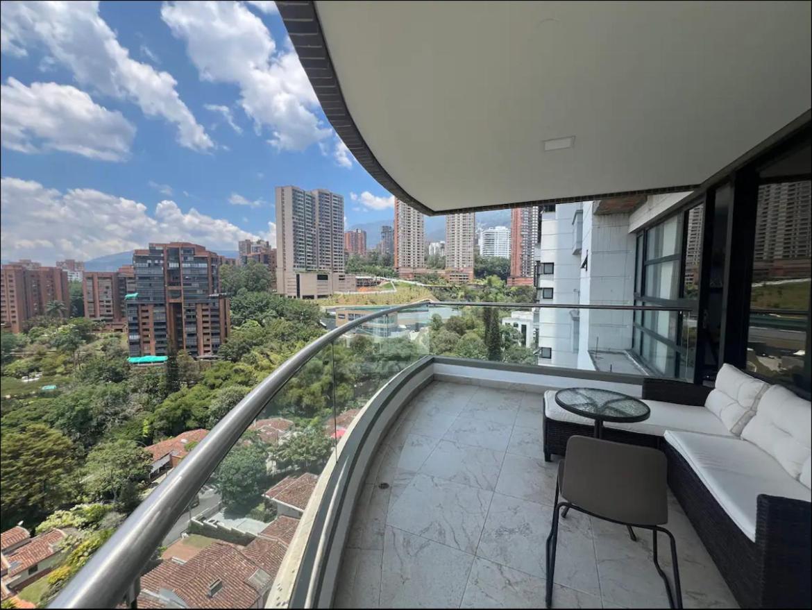 Modern Units Poblado with stunning view