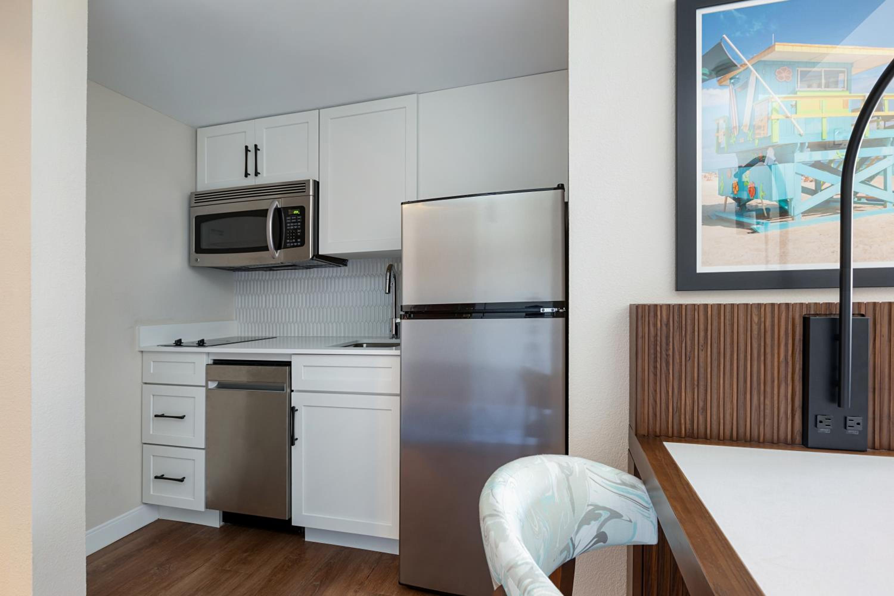 West Palm Beach Vacations - The Atlantic Suites on the Ave - Property Image 3