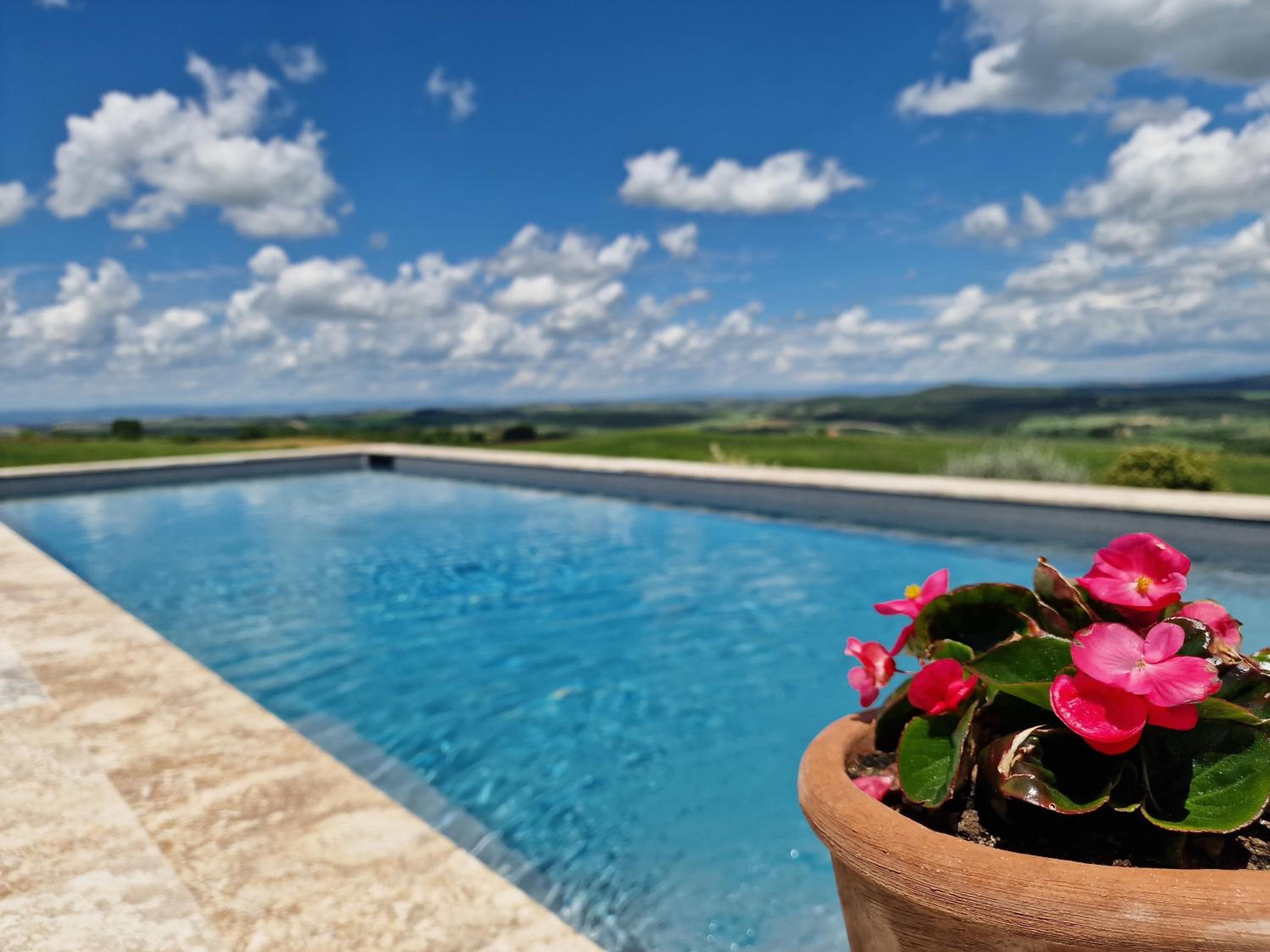 Villa I Cipressini piscina riscaldata spa Toscana