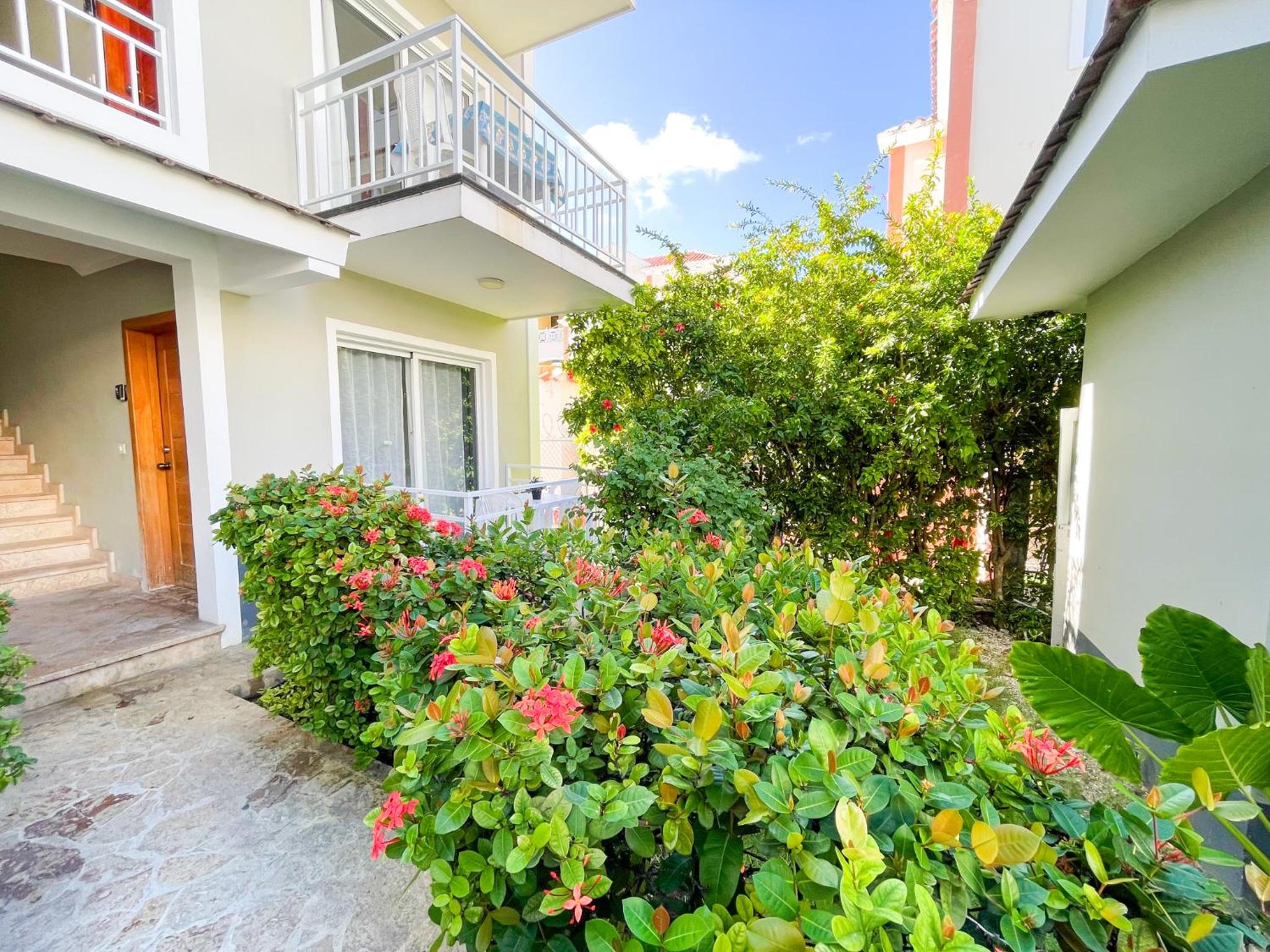 studio near the beach with kitchen and wifi view 3