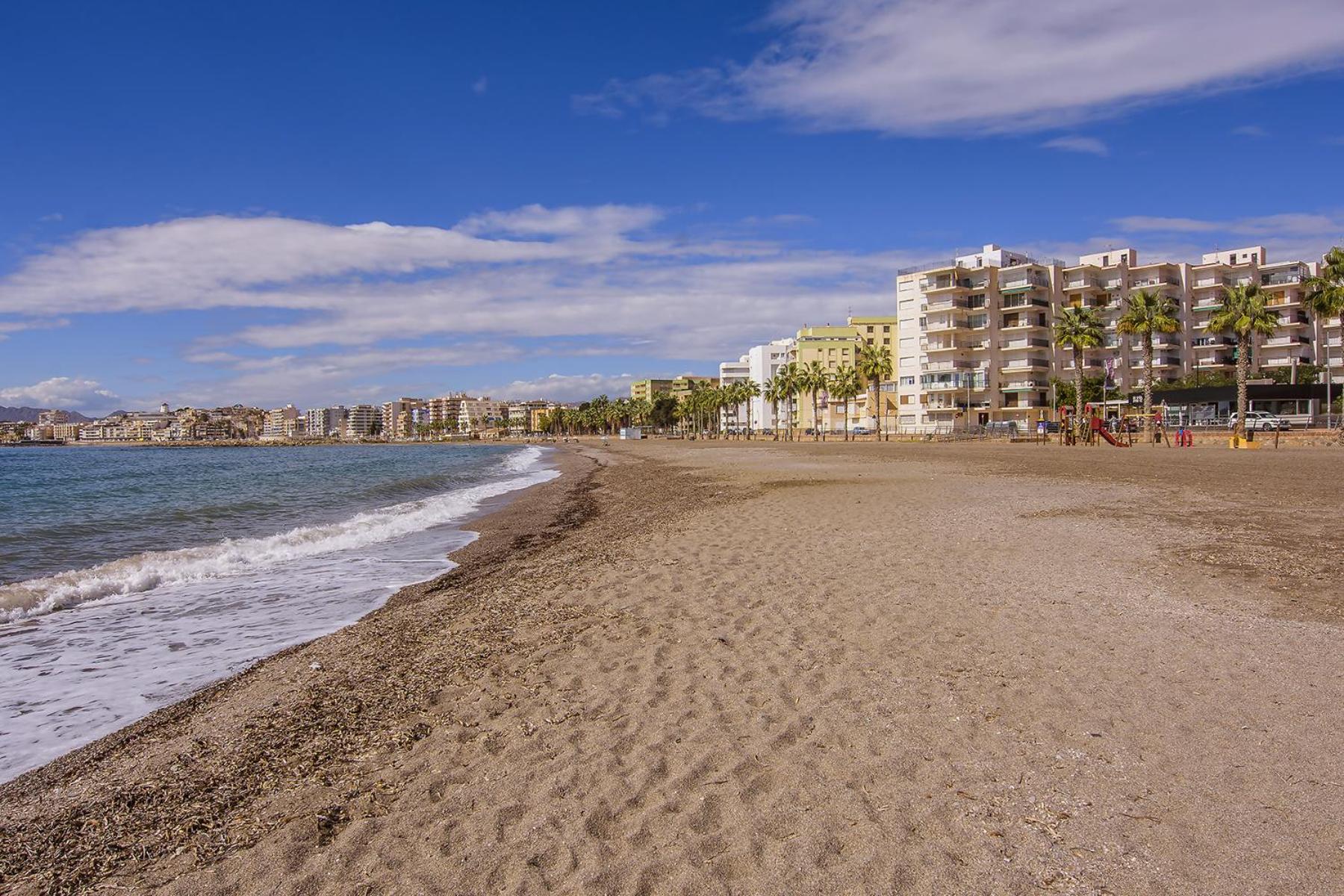 Águilas Delicias Piscina Wifi AC Parking Gratis