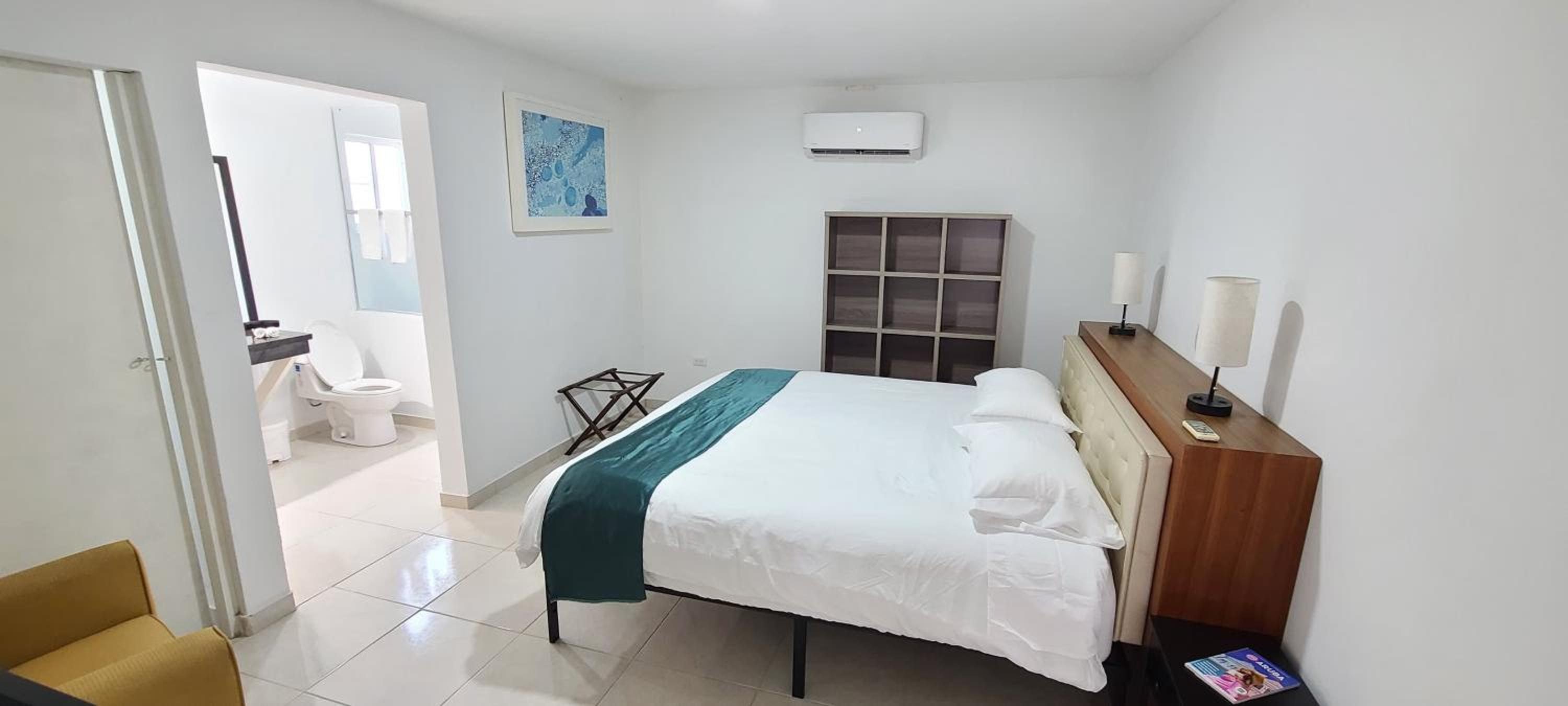 PALM BEACH HOUSE ARUBA one happy island